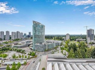 13438 Central Ave #2213, Surrey, BC V3T0N2