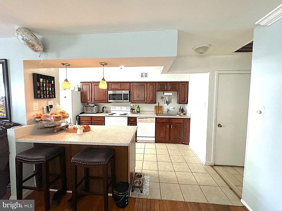 5th image of 3815 Monte Vista Pl Suite E
