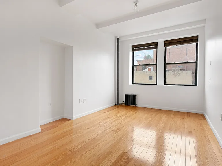 37 W 8th St #51 — Photo 3