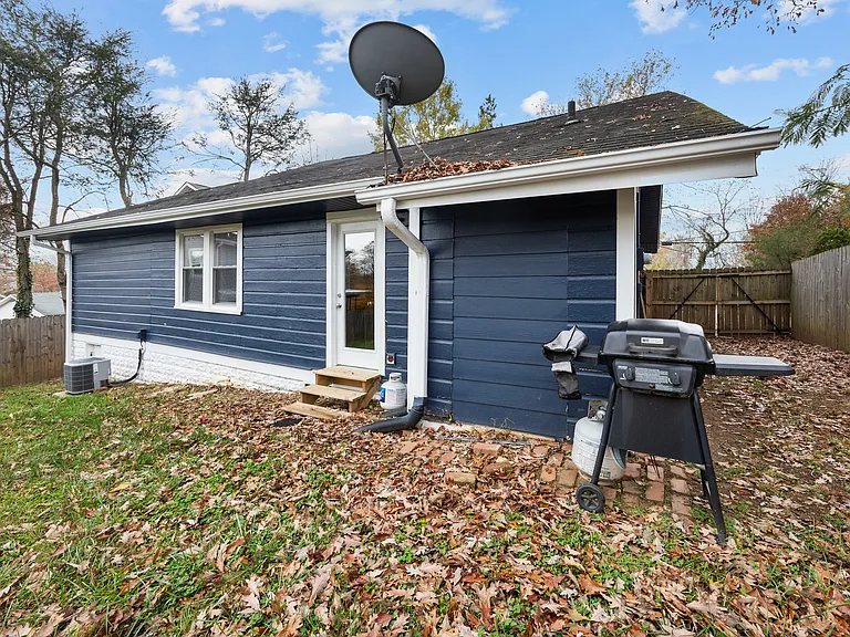 436 Fairview Rd — Photo 35