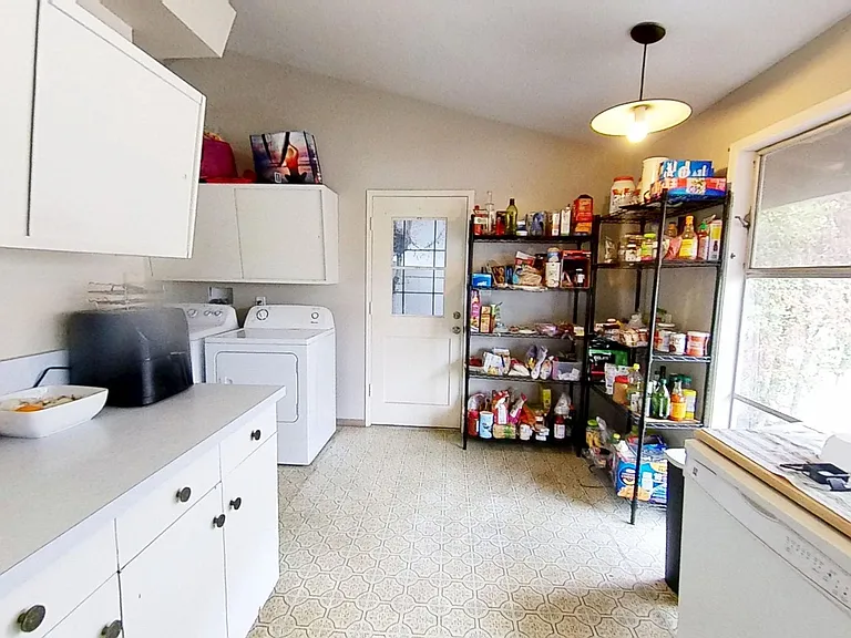 5310 Redding Rd — Photo 10