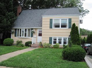 909 Lincoln Blvd, Middlesex, NJ 08846