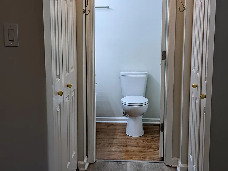 Double closets and en suite in Main Bedroom.