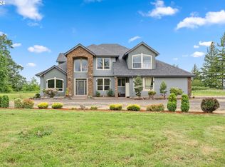 15800 NE Chehalem Way, Hillsboro, OR 97123