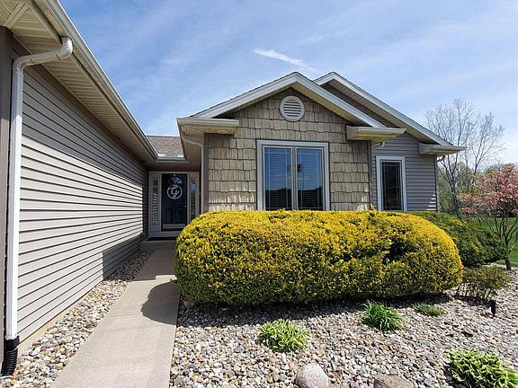 3rd image of 20582 Antler Ct
