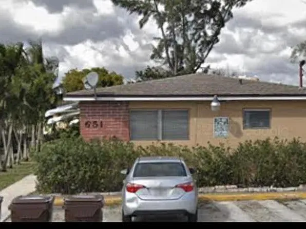 651 E 21st St #11, Hialeah, FL 33013