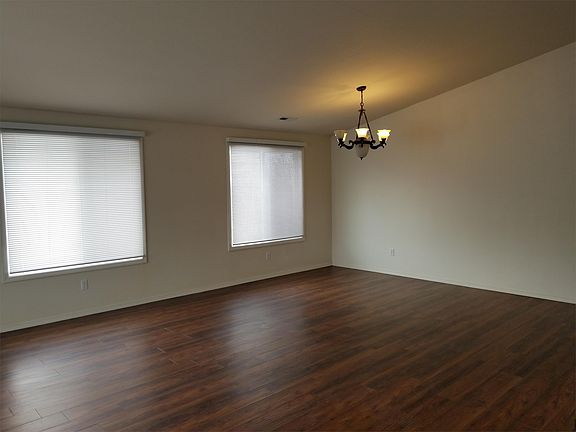 2nd image of 5420 Hornby Ln
