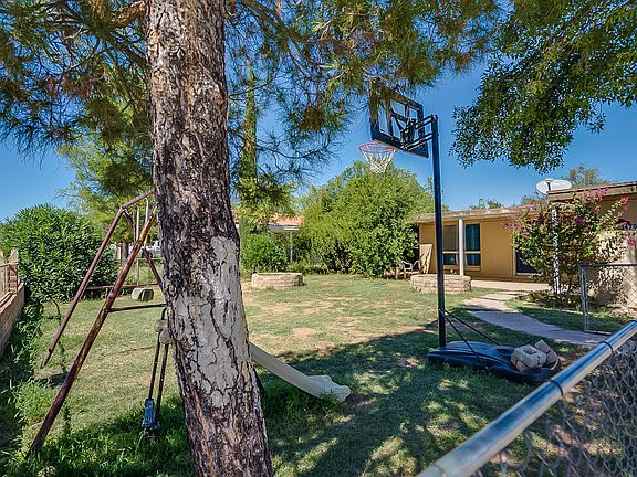 2nd image of 4790 W Santa Maria Dr