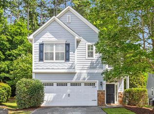 910 Silver Lake Dr, Acworth, GA 30102