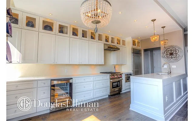 Sold by Douglas Elliman | media 3