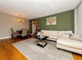 224 N Clark St #ID1397246P, Chicago, IL 60601