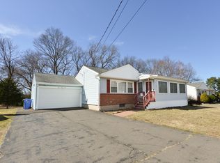 135 Anthony Dr, Bristol, CT 06010