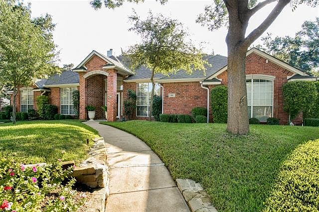 1st image of 808 Laurel Hills Ct
