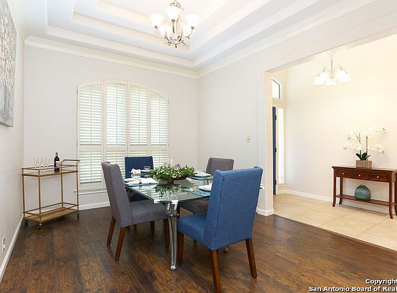 5th image of 12815 Vidorra Circle Dr