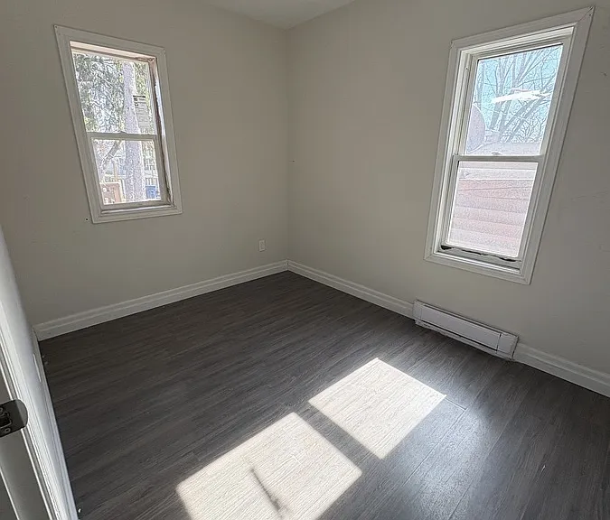 738 Windsor Ave #1 — Photo 3
