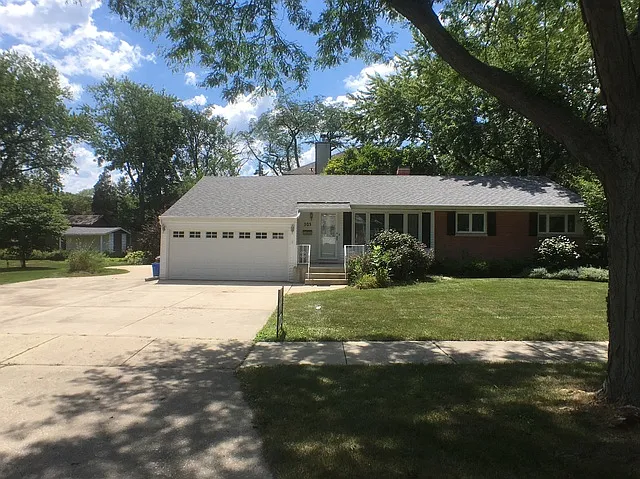 305 E Washington Blvd photo 1