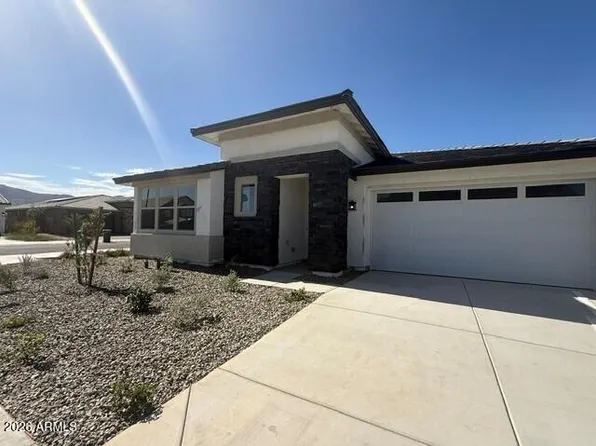 19032 W STELLA Avenue, Waddell, AZ 85355