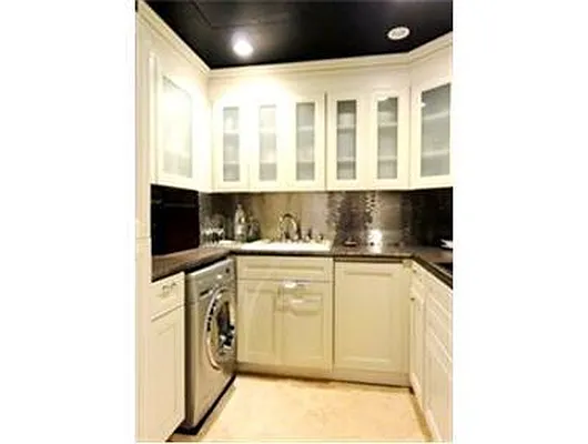 Rented by Douglas Elliman | media 42