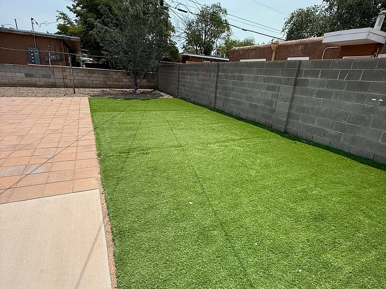624 Alcazar St SE — Photo 19