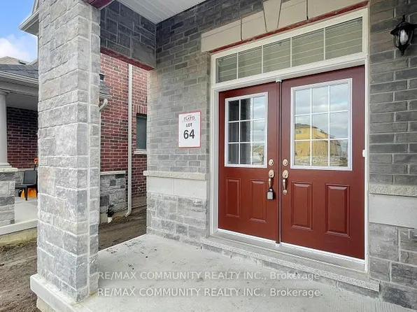 63 English Dr E, New Tecumseth, ON L0G 1A0