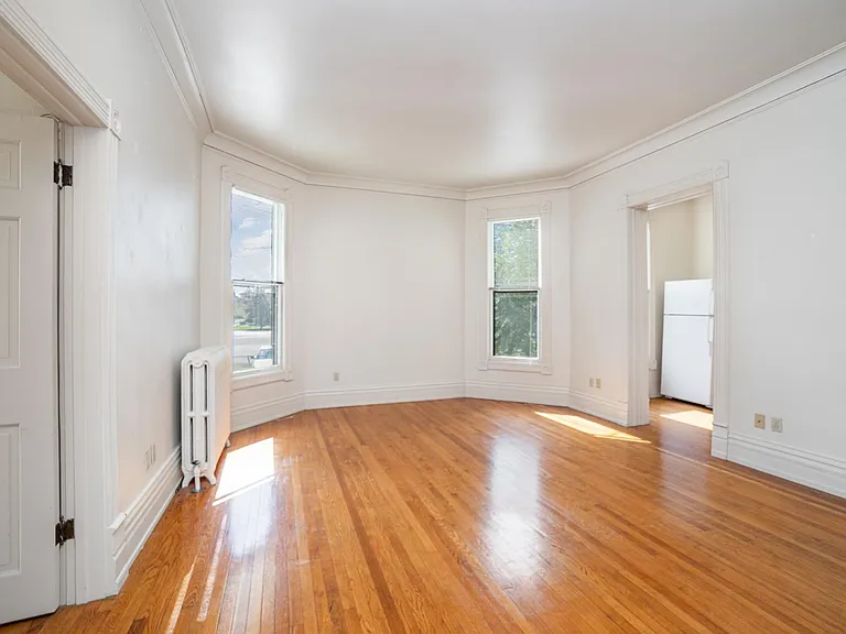 813 N Jackson St #2 — Photo 6