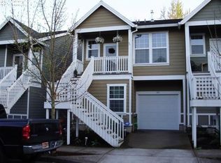 322 NE Roth St, Portland, OR 97211