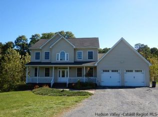 312 Old Post Rd, Marlboro, NY 12542
