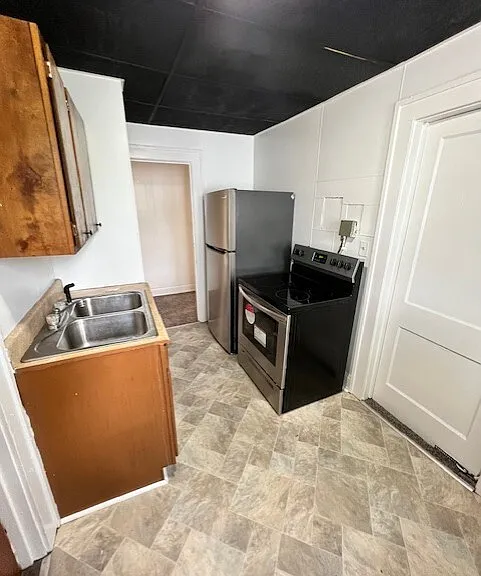 111 Ramsey St #1 — Photo 5