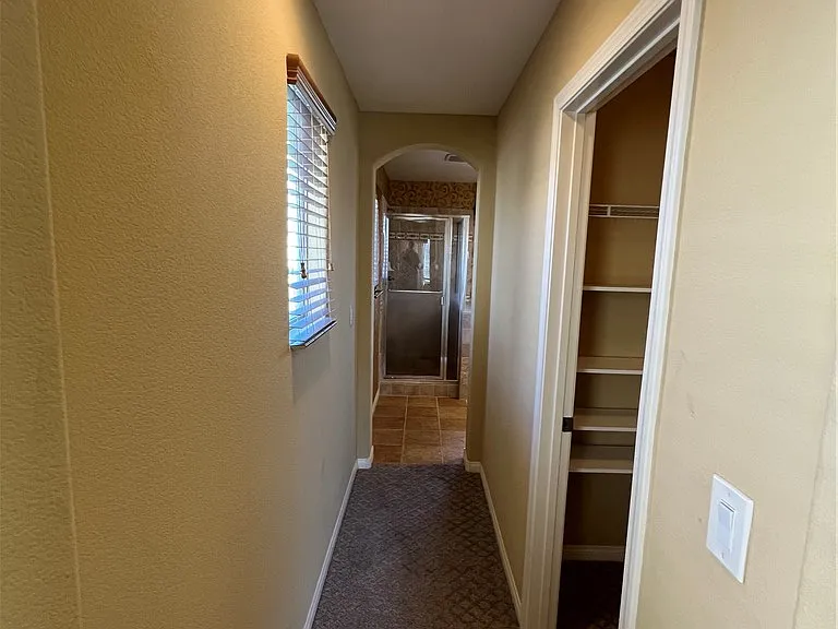 5679 Revere Crossing Ave — Photo 9
