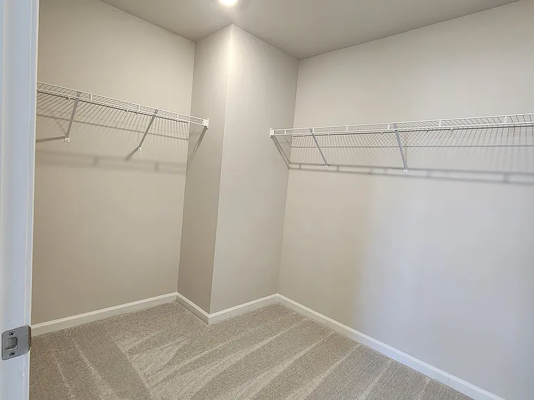 947 Highland Trace Dr — Photo 12