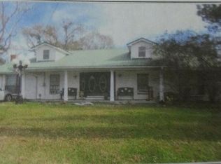 424 Laborde Ln, Marksville, LA 71351