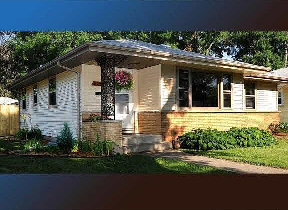 2nd image of 6244 Harriet Avenue