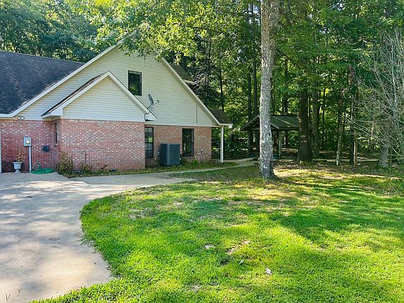 3rd image of 65 Tom Grant Rd