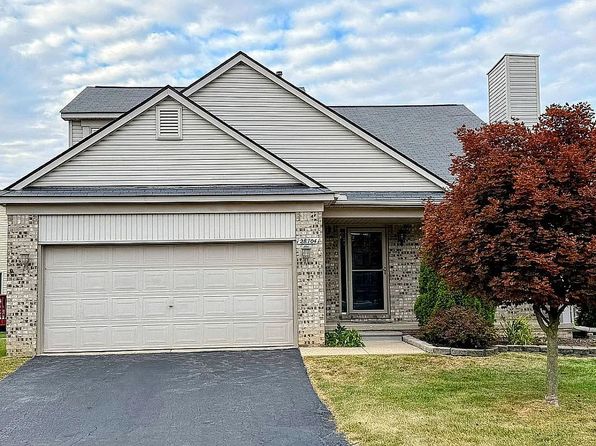 28704 Bayberry Park Dr