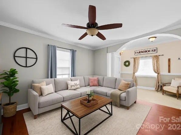 408 Woodlawn Ave, Cramerton, NC 28032