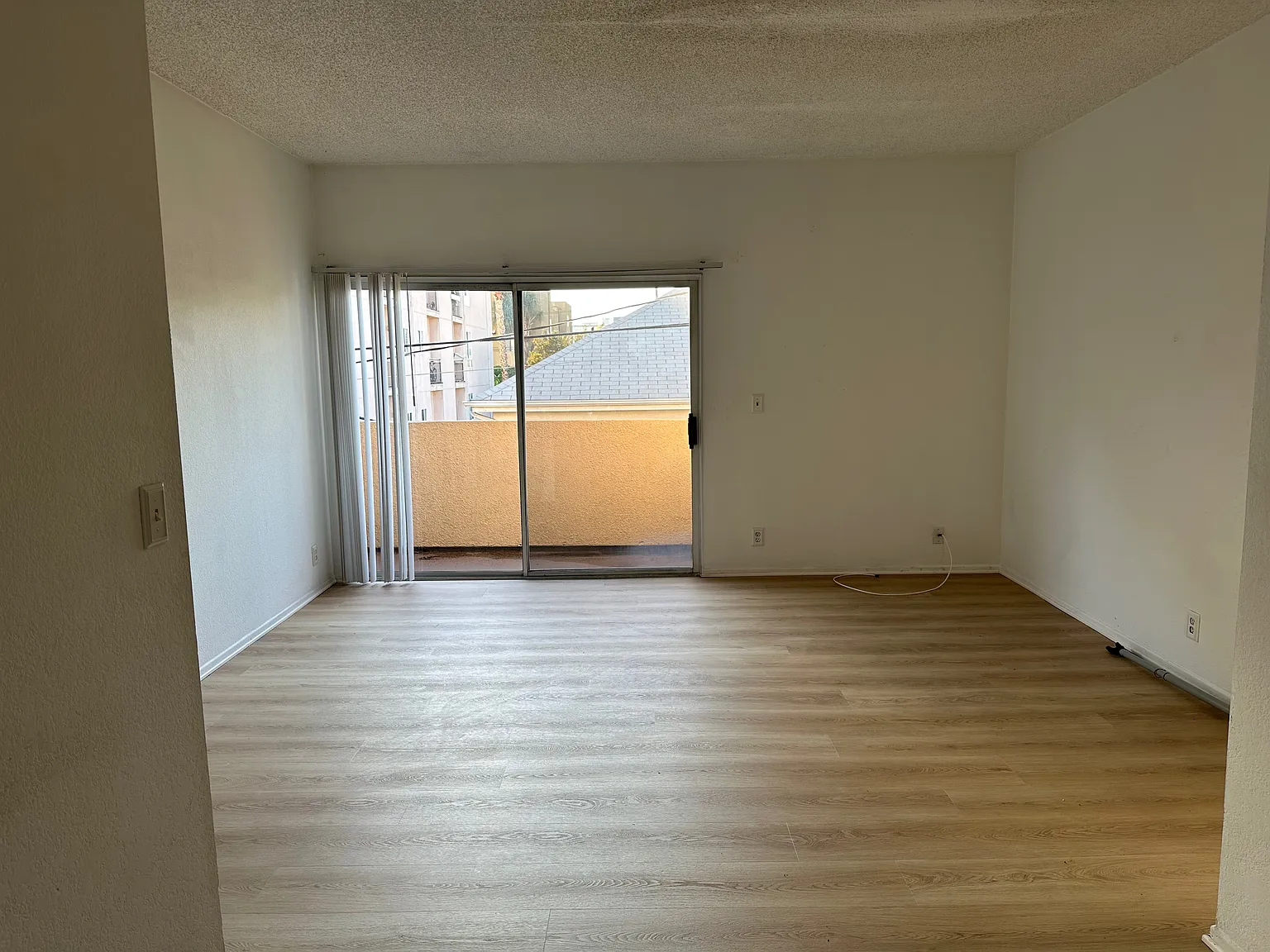 1245 N Cherokee Ave — Photo 1