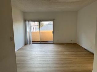 1245 N Cherokee Ave #19, Los Angeles, CA 90038
