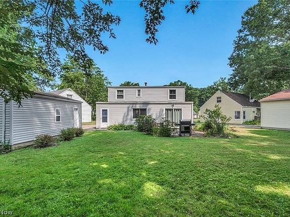 5th image of 2139 Suncrest Cir