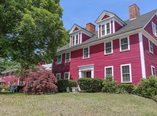 107 Ponemah Rd, Amherst, NH 03031