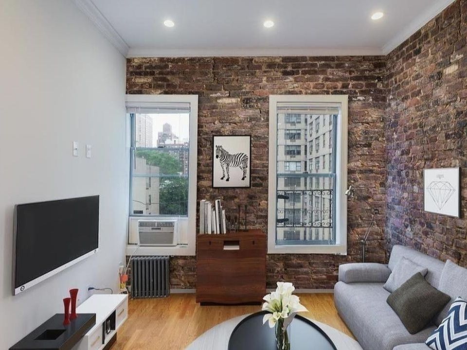 1st image of 512 E 81st St APT 4R