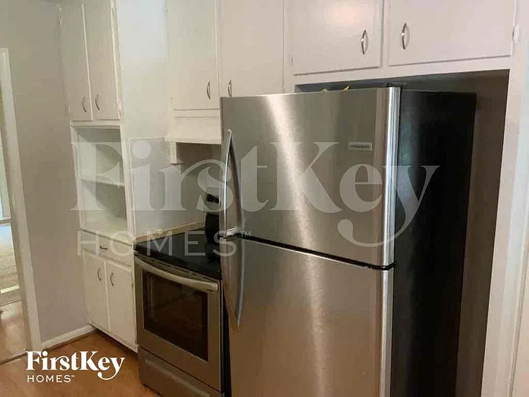 557 Rock Shadow Ct — Photo 4