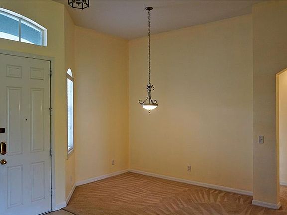 4th image of 16409 Bridgelawn Ave