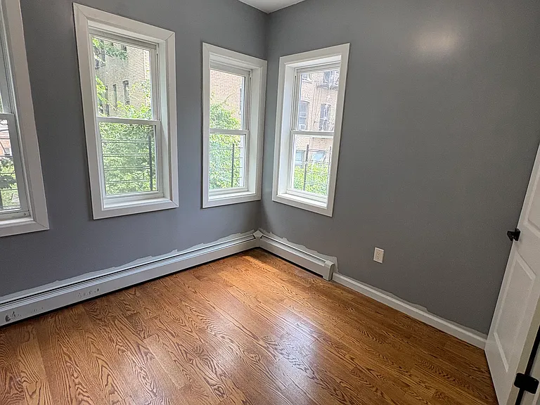 Palisade Pl — Photo 9