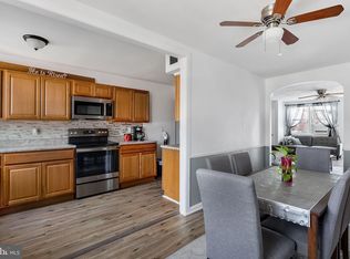 613 Adams Ave, Philadelphia, PA 19120