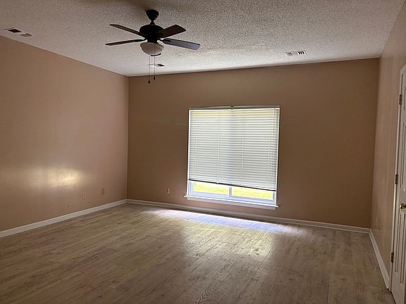 4th image of 3394 E Oglethorpe Hwy