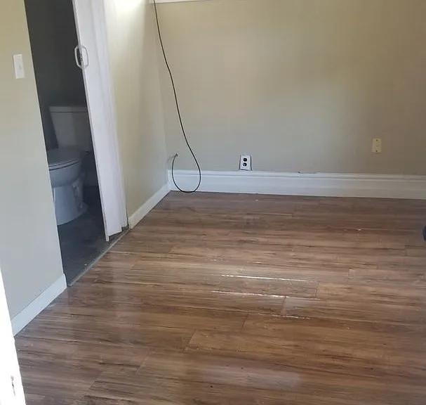 705 French St — Photo 2