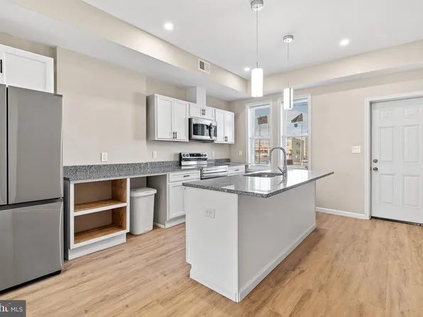 2144 Penrose Ave, Baltimore, MD 21223