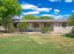 139 Forest Cir, Kerrville, TX 78028
