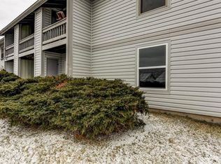 1626 Summergate Pkwy, Saint Charles, MO