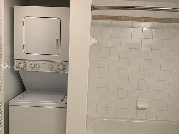 5th image of 1200 Brickell Bay Dr APT 2403